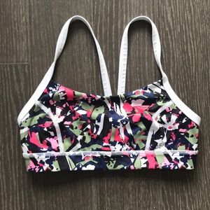 Lululemon size 4 bra